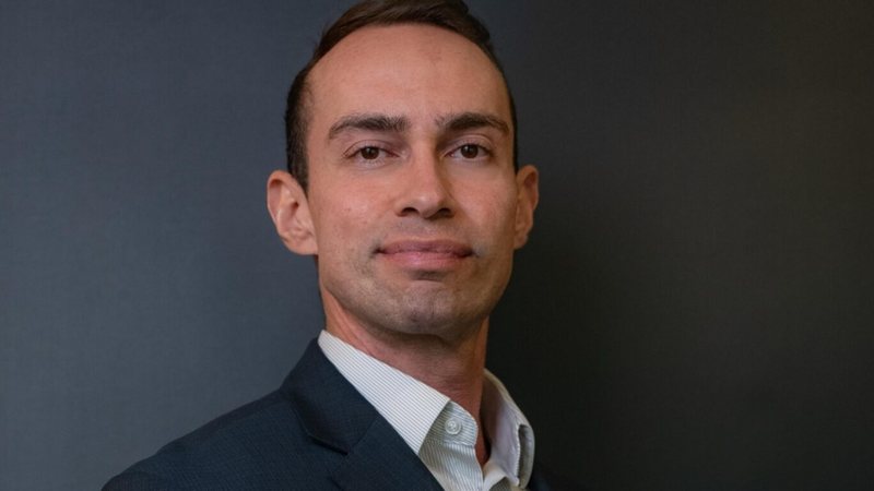 Dr. Guthyerres Carvalho